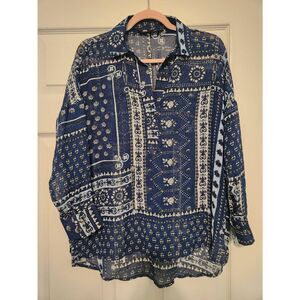 Zara blue and white bandana print button-down blouse XS Long Sleeve